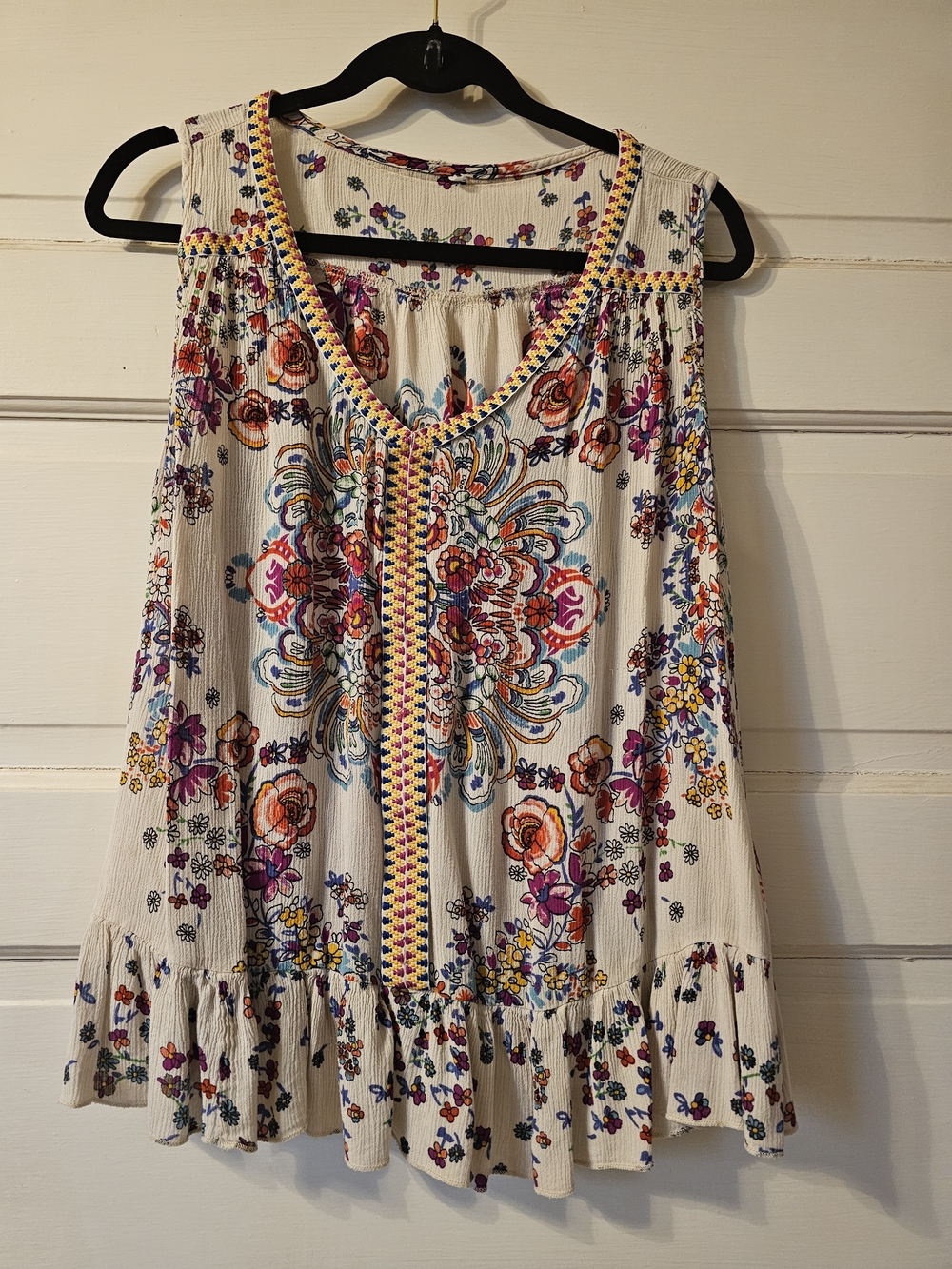 Bila Cream Multicolor Floral Embroidered Sleeveless Tunic